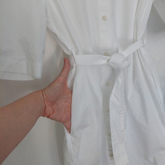 Babaton Crisp White Midi Dress - Picture 3 of 8